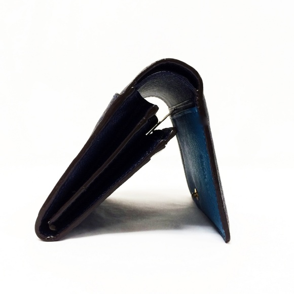 Michael by Michael Kors Color Block Navy Blue Wallet - Picture 2 of 9